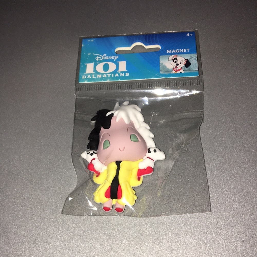 Cruella magnet